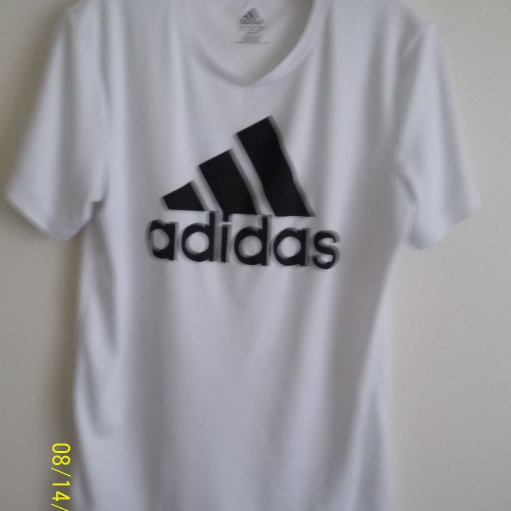 adidas Boys XL (18/20) White with Black Logo Short-sleeved T-shirt